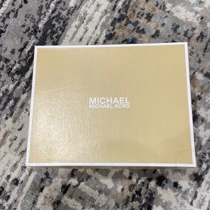 black micheal kors heels